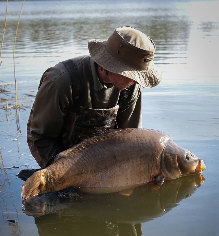 Boost your boilies for river carp success – Terry Hearn - Dynamite