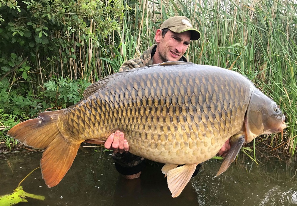 jacek sweitek 60lb carp on monster tiger nut