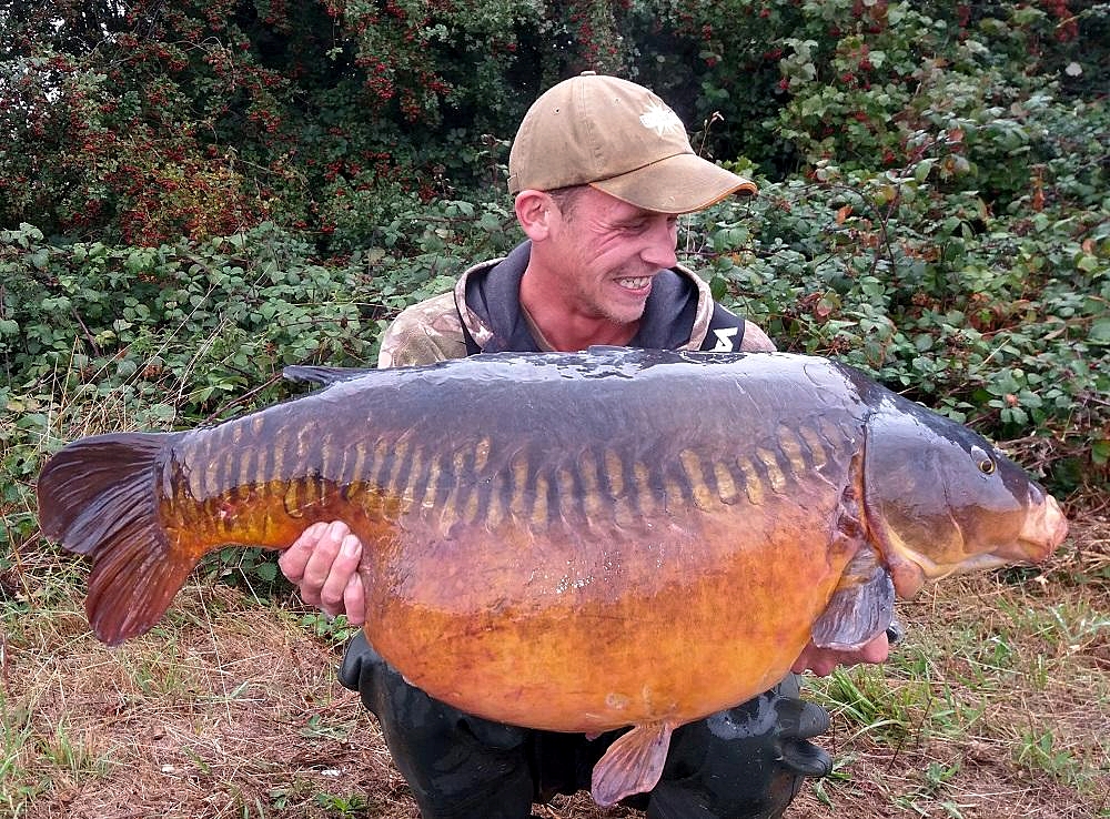 Amazing River Carp Haul on CompleX-T - Dynamite Baits