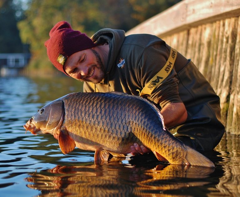 remond van dyke dutch canal carp