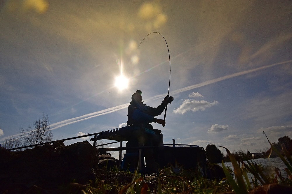 Spring fishing with hard pellets – Alex Dockerty