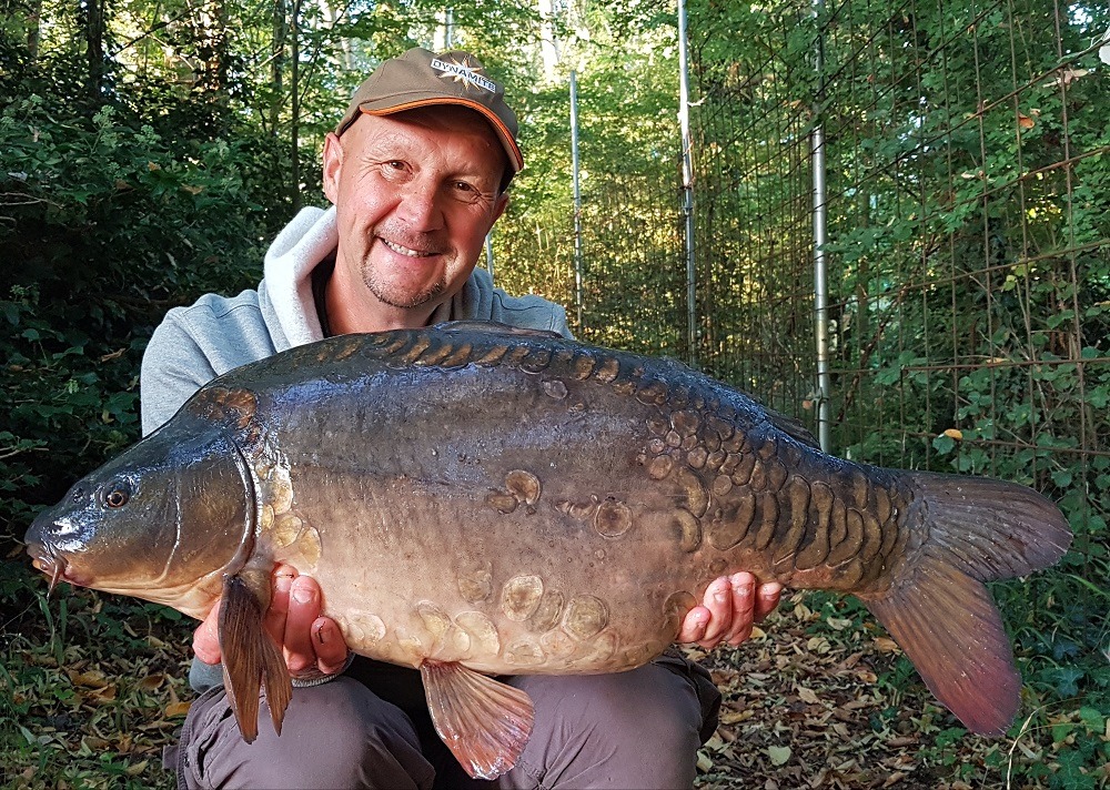 Avid Carp Fishing TV, Videos