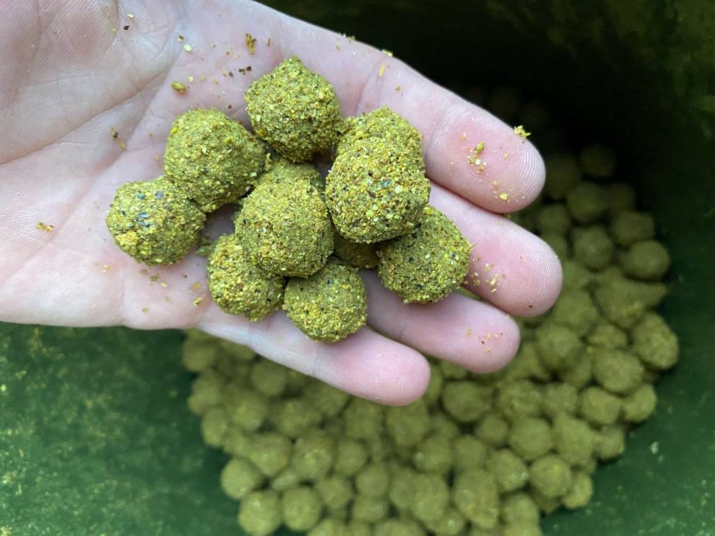 How To Boost Your Boilies In Five Simple Steps - Dynamite Baits